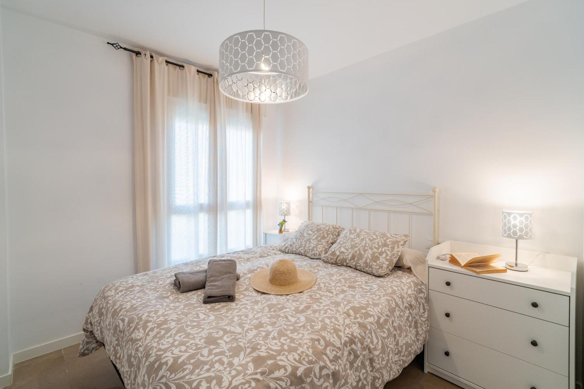 Casa Playa Guadalmar, Beautiful Apartment In Front Of The Sea, Wifi, Ac, Smart Tv, Private Parking 말라가 외부 사진